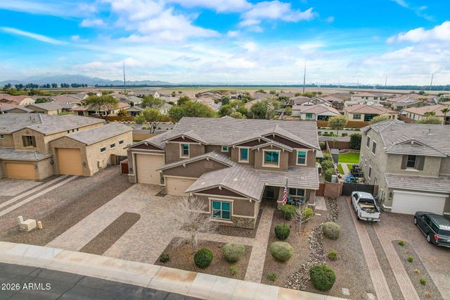 18435 W HEATHERBRAE Drive, Goodyear, AZ 85395