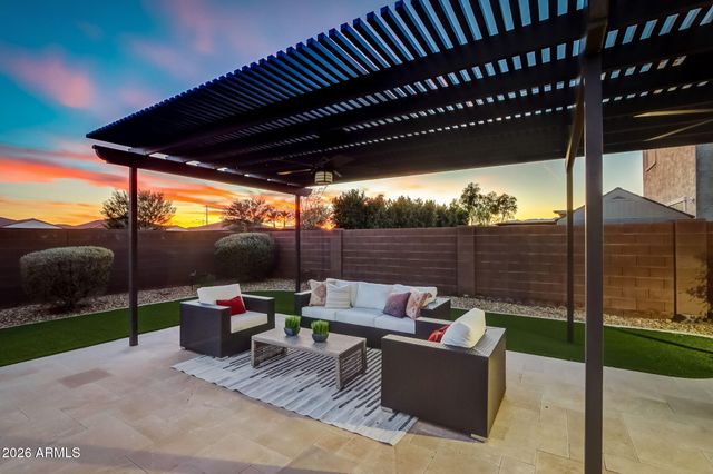 18435 W HEATHERBRAE Drive, Goodyear, AZ 85395