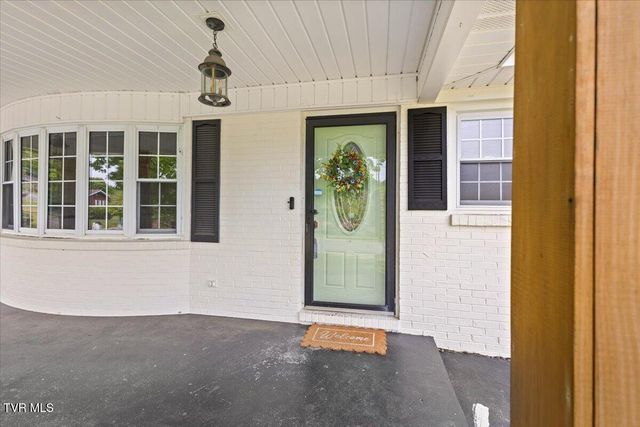 145 Homestead Drive, Bristol, VA 24201
