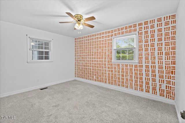 145 Homestead Drive, Bristol, VA 24201