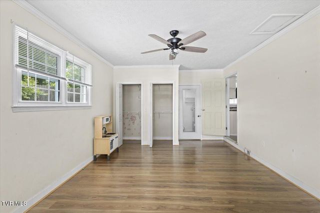 145 Homestead Drive, Bristol, VA 24201