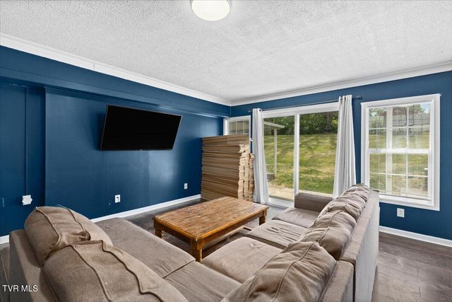 145 Homestead Drive, Bristol, VA 24201