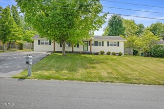 145 Homestead Drive, Bristol, VA 24201
