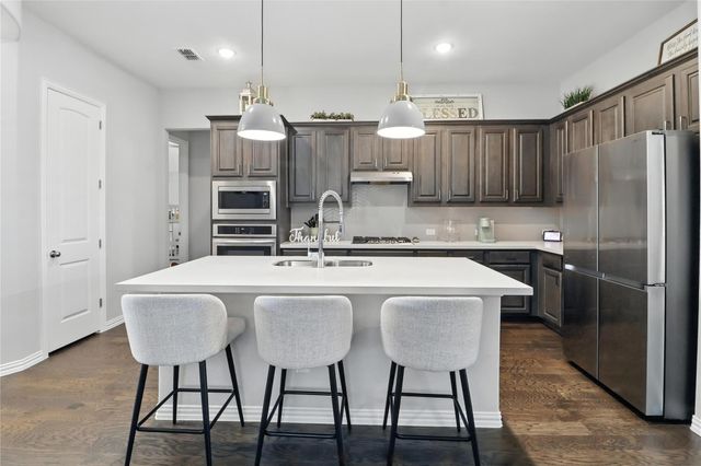 5512 Pebble Drive, Celina, TX 75009