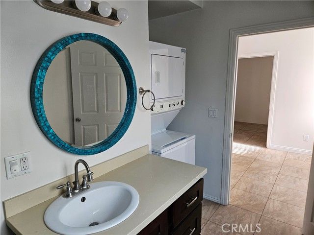 3810 W Heffron Drive B, Burbank, CA 91505