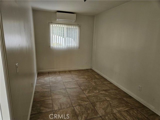 3810 W Heffron Drive B, Burbank, CA 91505