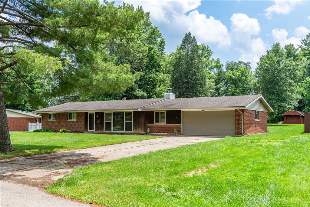 4155 Eckworth, Bellbrook, OH 45305