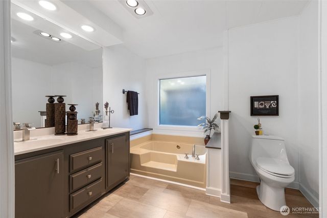 5516 Chelan Lane SE, Lacey, WA 98503