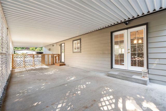 5516 Chelan Lane SE, Lacey, WA 98503