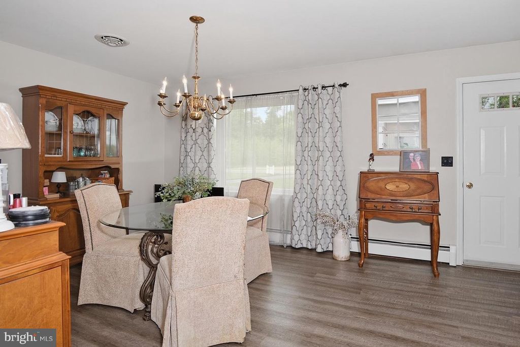 Image 26 of property listing at 34203 CYPRESS RD, Millington, MD 21651