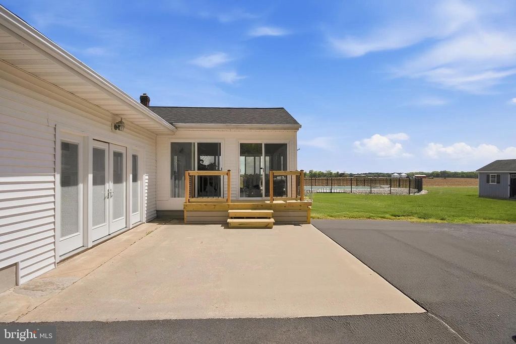 Image 36 of property listing at 34203 CYPRESS RD, Millington, MD 21651