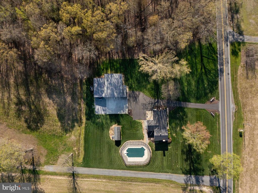 Image 48 of property listing at 34203 CYPRESS RD, Millington, MD 21651