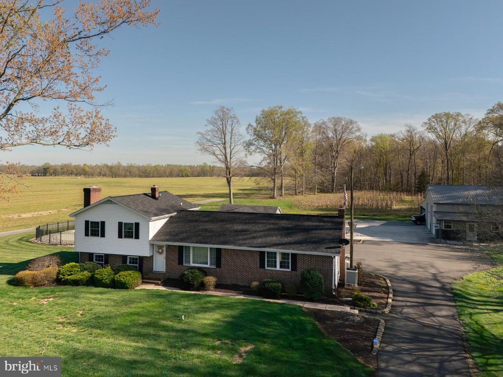 Image 50 of property listing at 34203 CYPRESS RD, Millington, MD 21651