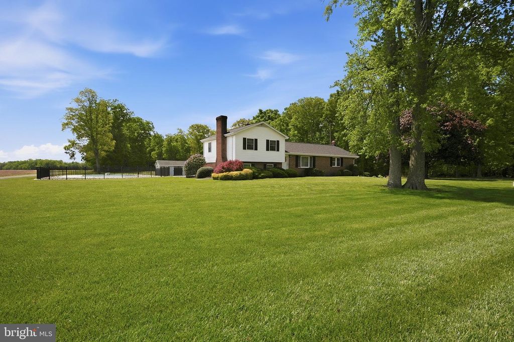Image 61 of property listing at 34203 CYPRESS RD, Millington, MD 21651