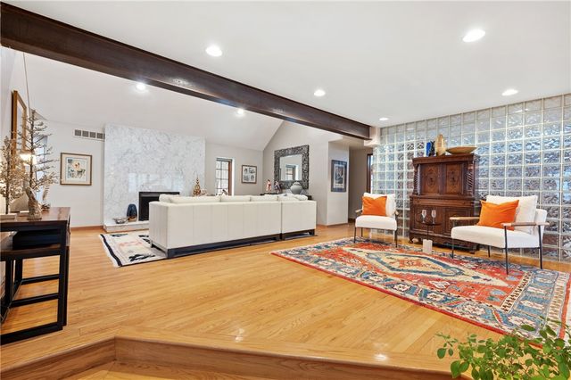 337 Fox Chapel Road, Fox Chapel, PA 15238