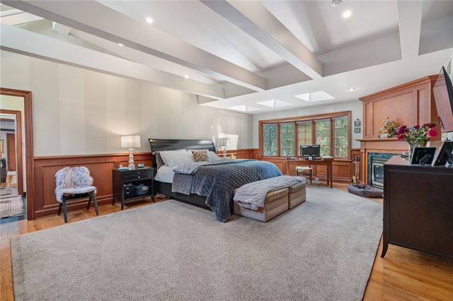 337 Fox Chapel Road, Fox Chapel, PA 15238