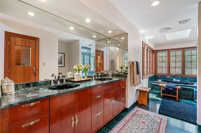337 Fox Chapel Road, Fox Chapel, PA 15238
