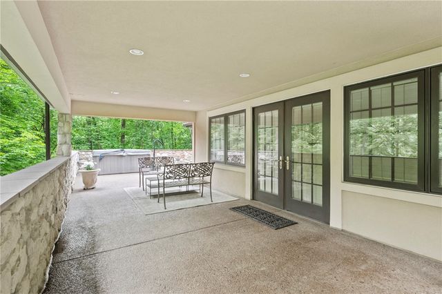 337 Fox Chapel Road, Fox Chapel, PA 15238