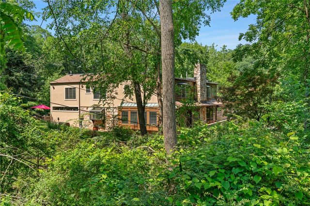 337 Fox Chapel Road, Fox Chapel, PA 15238