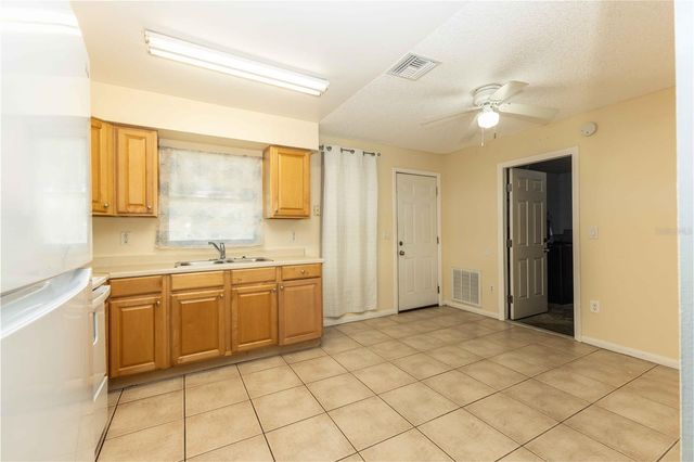 805 PLEASANTDALE DRIVE, Wildwood, FL 34785