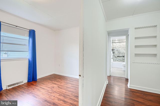 111 DIHEDRAL DR, Baltimore, MD 21220
