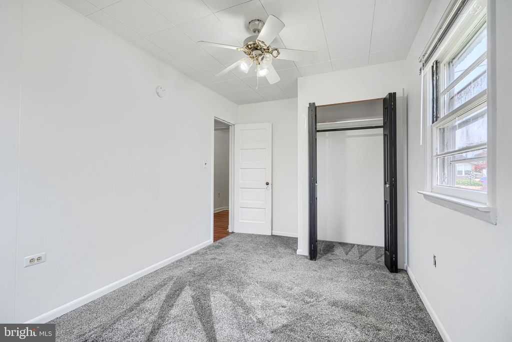 Image 40 of property listing at 111 DIHEDRAL DR, Baltimore, MD 21220