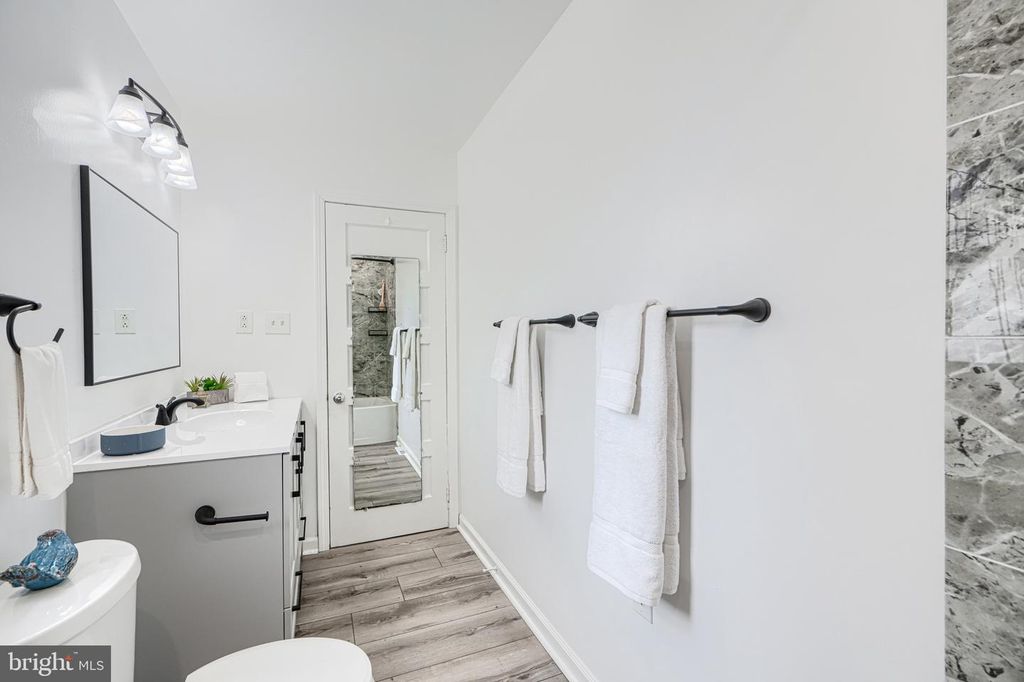 Image 47 of property listing at 111 DIHEDRAL DR, Baltimore, MD 21220