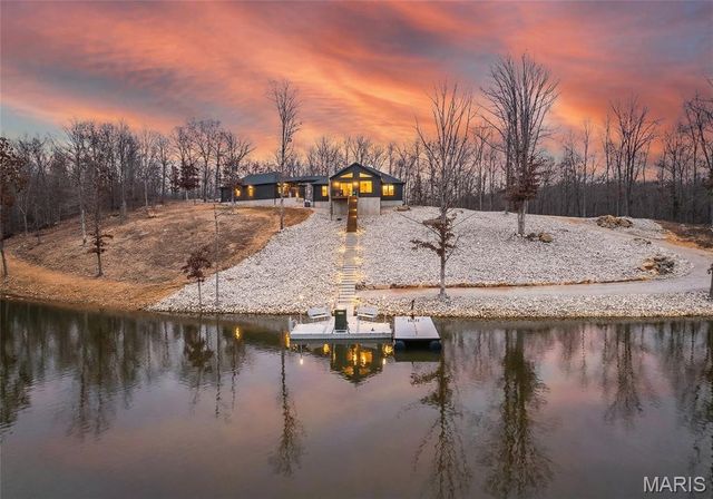 246 West Wind Drive, Wappapello, MO 63966