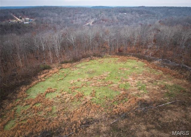 246 West Wind Drive, Wappapello, MO 63966