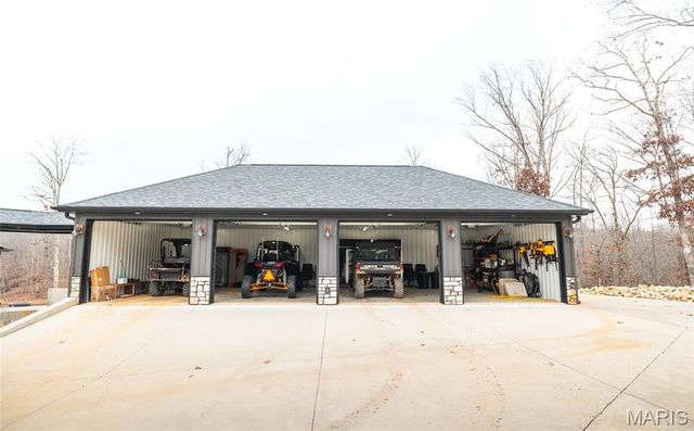 246 West Wind Drive, Wappapello, MO 63966