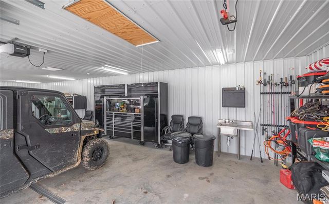 246 West Wind Drive, Wappapello, MO 63966