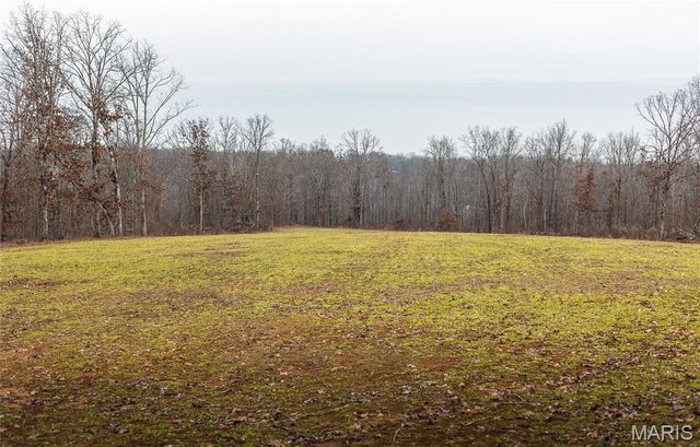 246 West Wind Drive, Wappapello, MO 63966