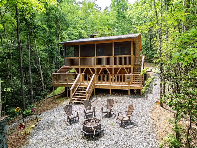 297 Summitt Lane, Murphy, NC 28906
