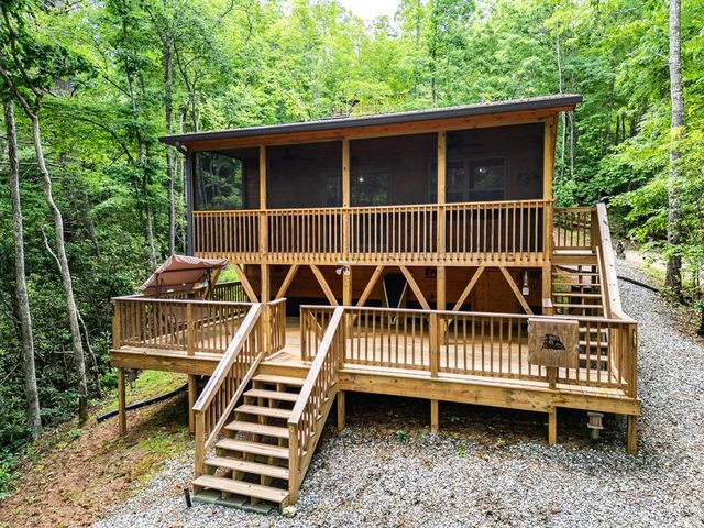 297 Summitt Lane, Murphy, NC 28906