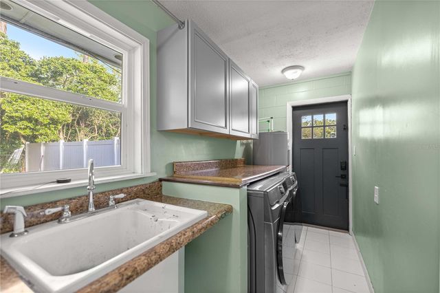 1205 NE 48TH AVENUE ROAD, Ocala, FL 34470