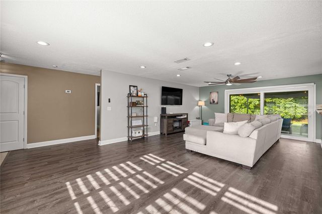 1205 NE 48TH AVENUE ROAD, Ocala, FL 34470