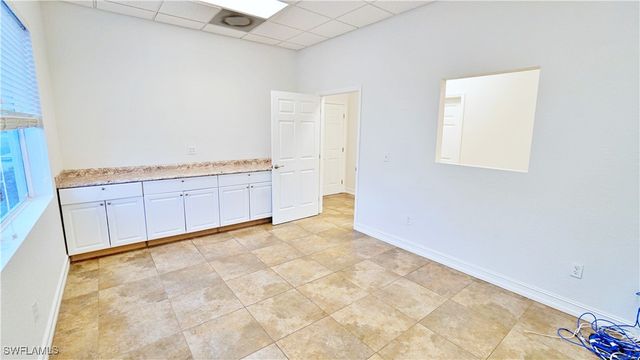 4989 Royal Gulf CIR, Fort Myers, FL 33966