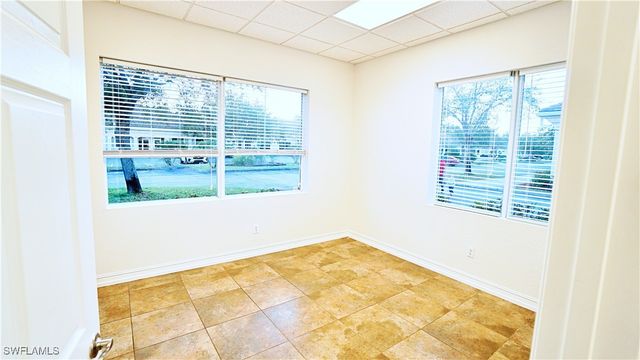 4989 Royal Gulf CIR, Fort Myers, FL 33966