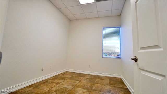 4989 Royal Gulf CIR, Fort Myers, FL 33966