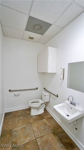 4989 Royal Gulf CIR, Fort Myers, FL 33966