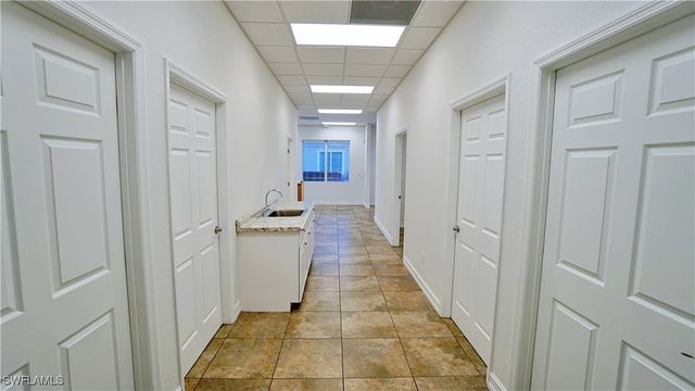 4989 Royal Gulf CIR, Fort Myers, FL 33966