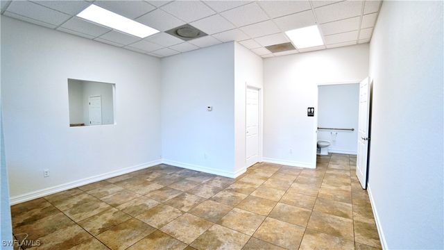 4989 Royal Gulf CIR, Fort Myers, FL 33966