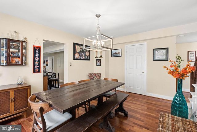 5941 FALLS RD, Baltimore, MD 21209
