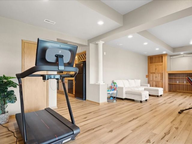 505 Avalon Place, Coralville, IA 52241