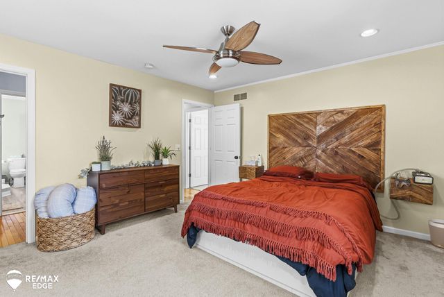 226 Woodbine Drive, Milford Twp, MI 48380