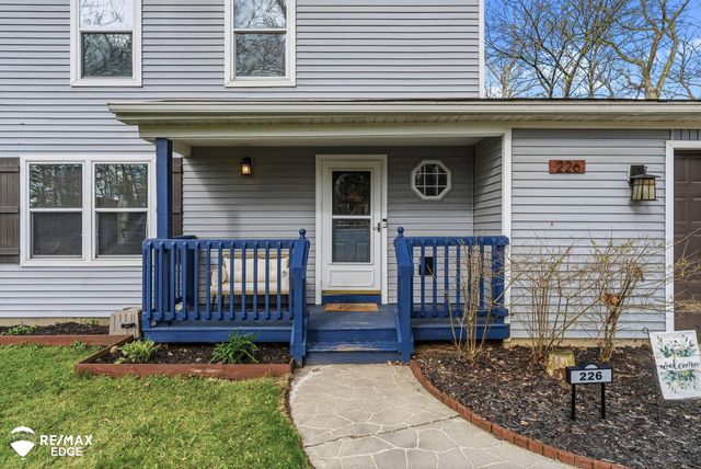 226 Woodbine Drive, Milford Twp, MI 48380