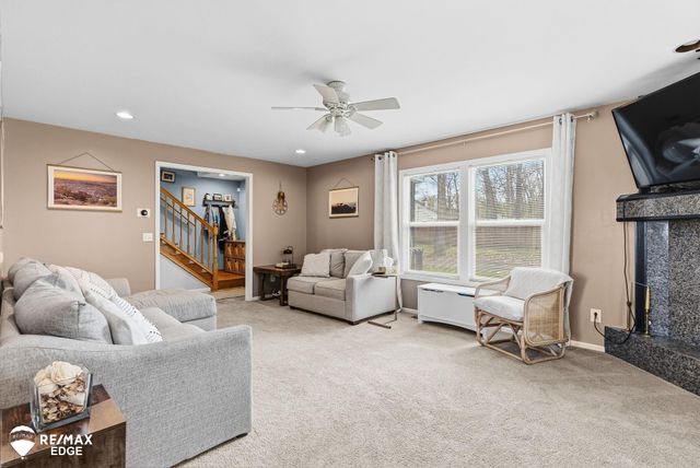 226 Woodbine Drive, Milford Twp, MI 48380