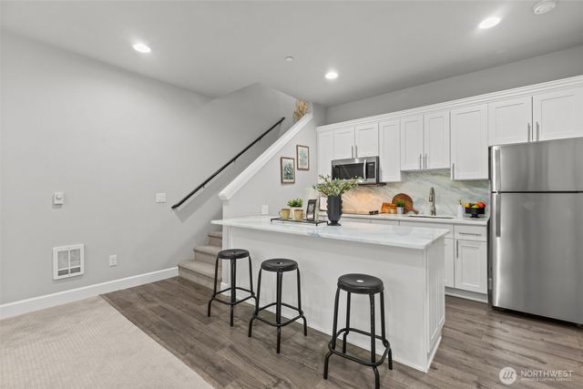 18231 3rd Drive SE, Bothell, WA 98012