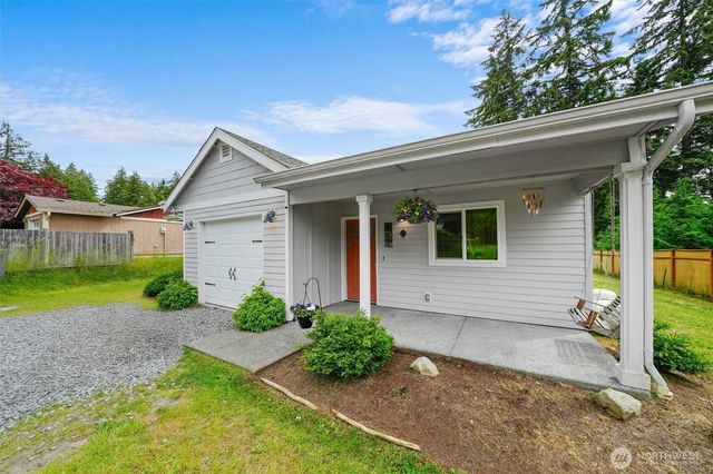 9120 Johnson Road, Anderson Island, WA 98303