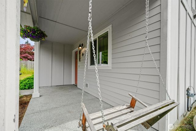 9120 Johnson Road, Anderson Island, WA 98303